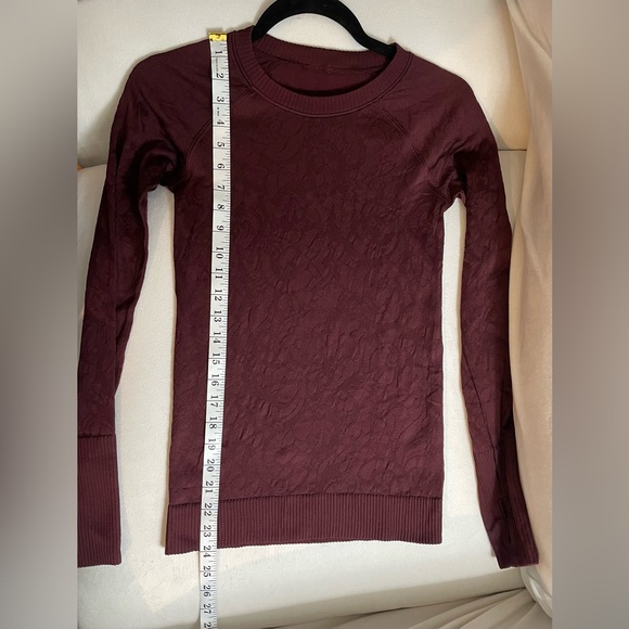 Lululemon Rest Less Pullover Garnet Size 2 - Picture 10 of 13